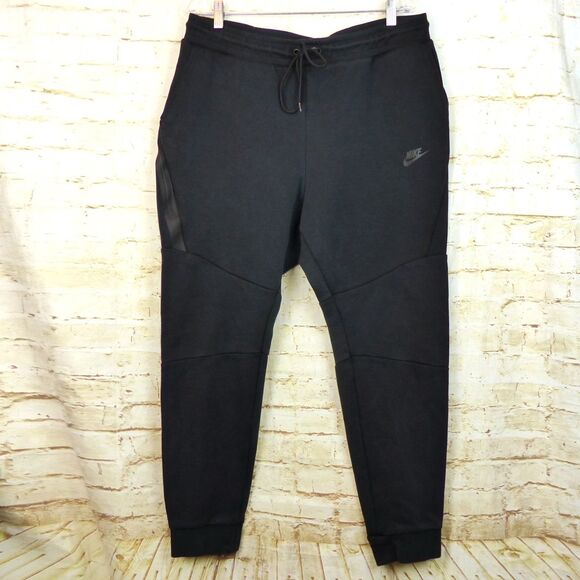 Nike Sportswear Tech Fleece Joggers Mens XL Black Zip Pocket Tapered 805162 010 - Picture 1 of 16